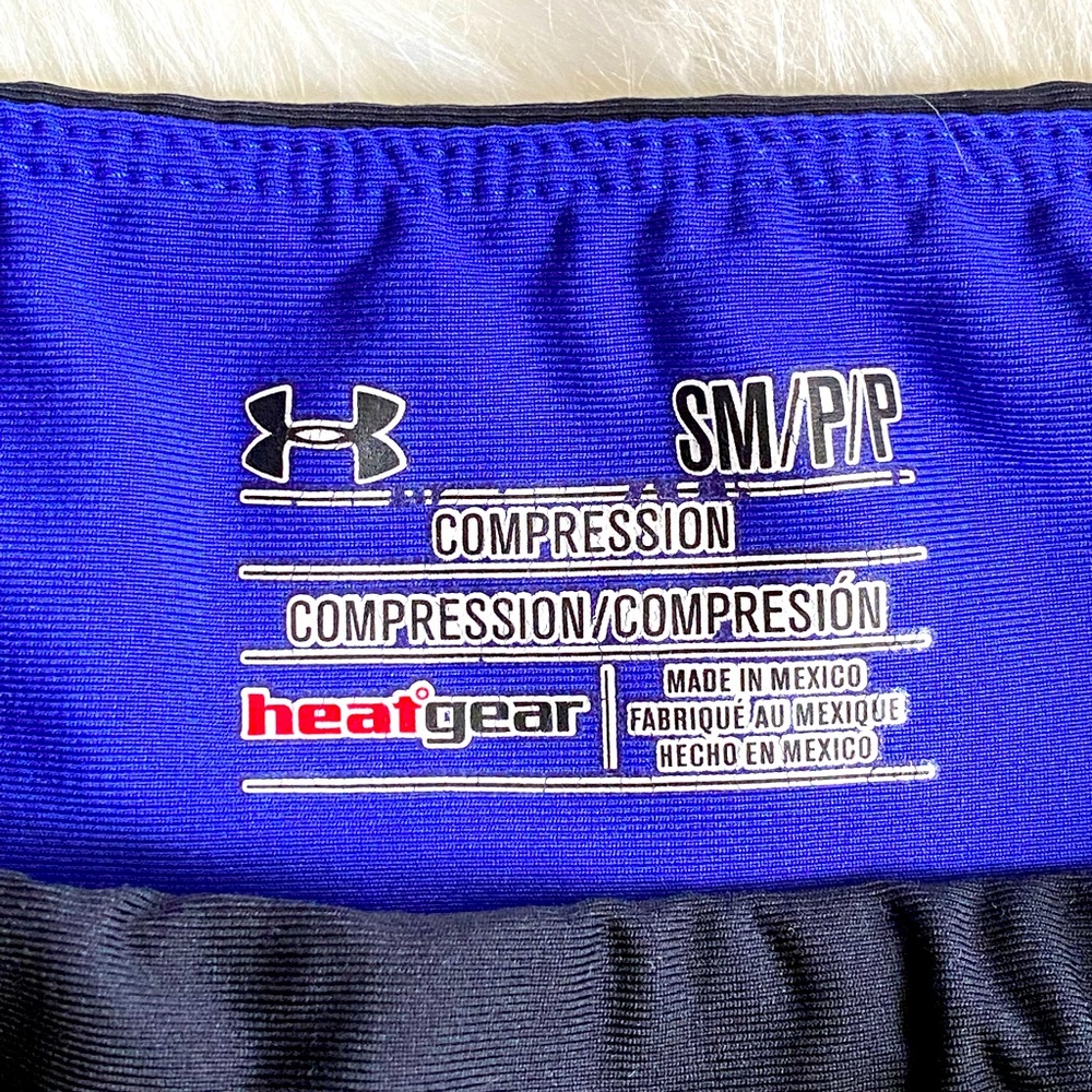 Under Armour Heat Gear Compression Cropped Leggings - Picture 3 of 6
